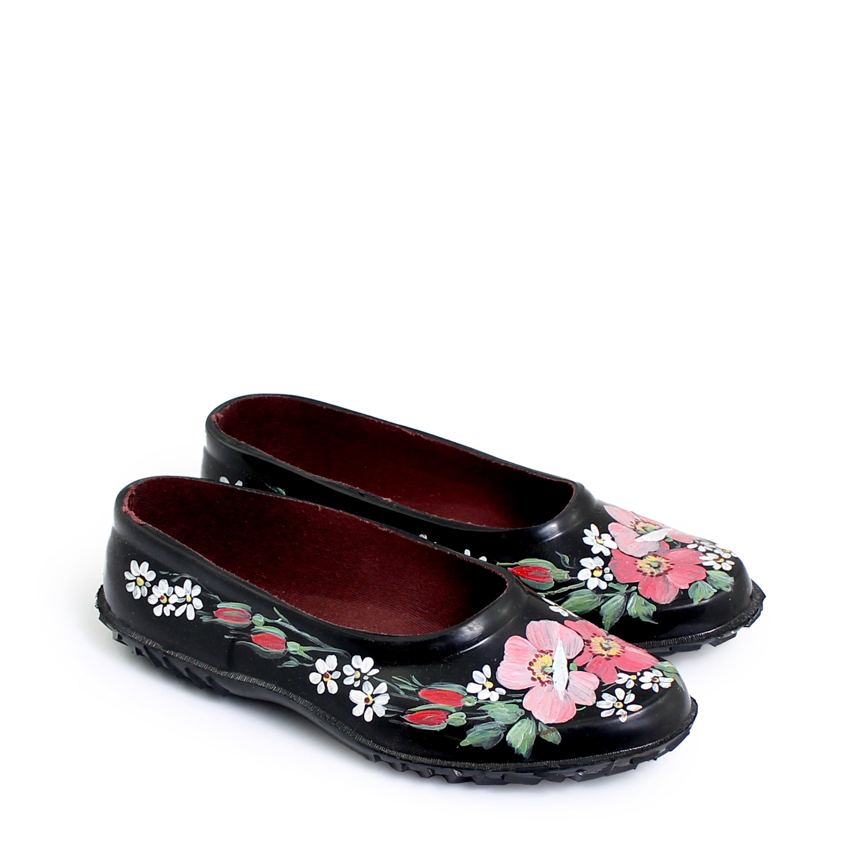 rosamosa black rubber handpainted pink rose flower slippers