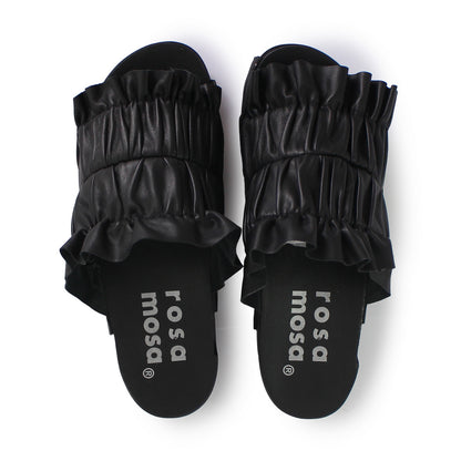 rosamosa chloe black leather wrinkle dark wooden clog