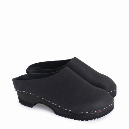 rosamosa round black leather dark wooden clog