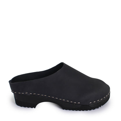 rosamosa round black leather dark wooden clog