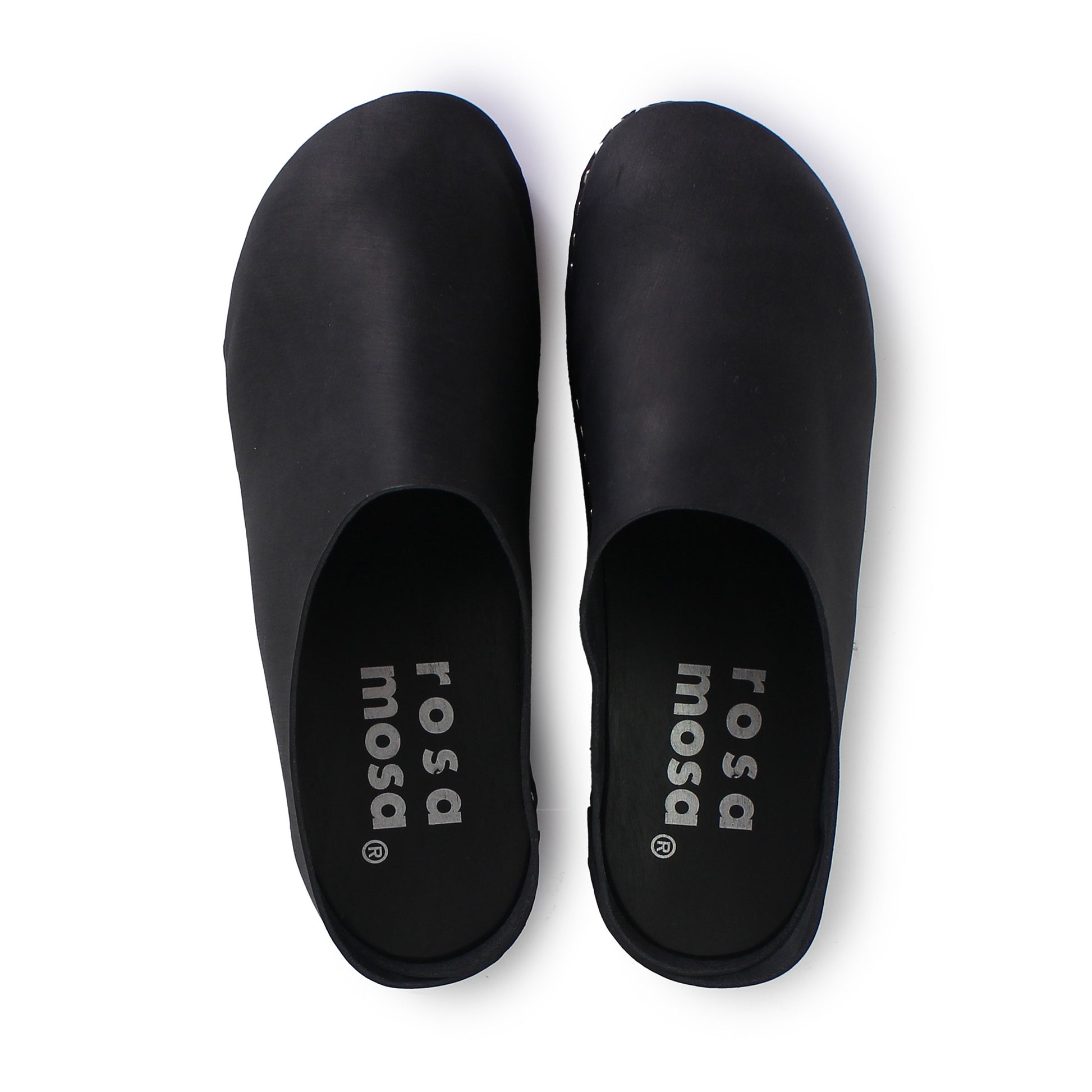 rosamosa round black leather dark wooden clog