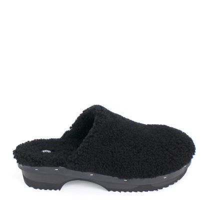 PANTO FULLY + Shearling Dark Clog Shoes + All Black