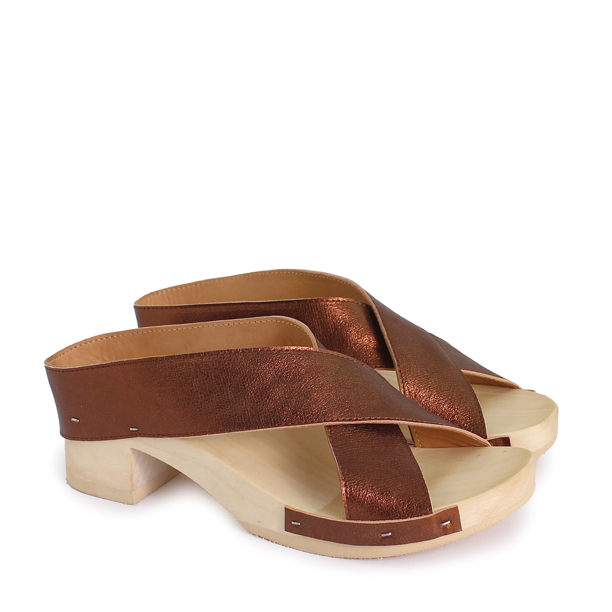rosamosa rocco japanese x-form bronze leather wooden clog