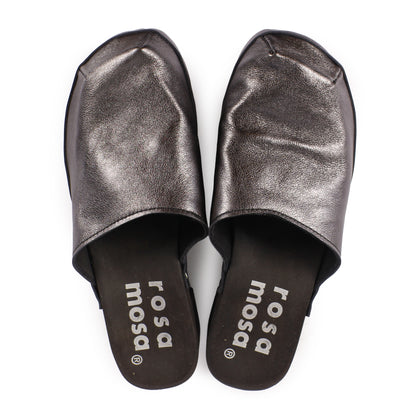 ROCCO GEO METALLIC + Metallic Leather Clogs + All Black