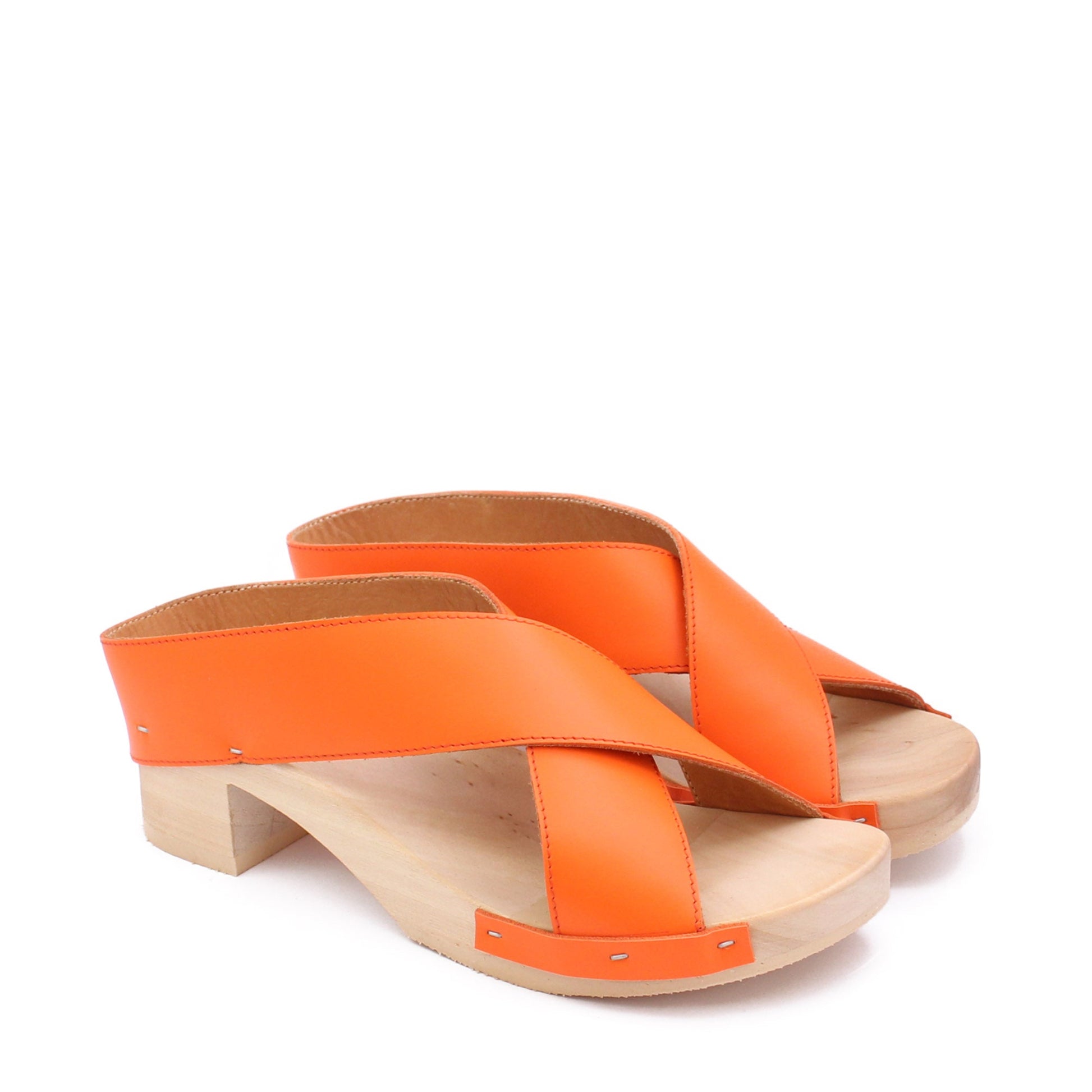 rosamosa rocco japanese x-form orange leather natural wooden clog