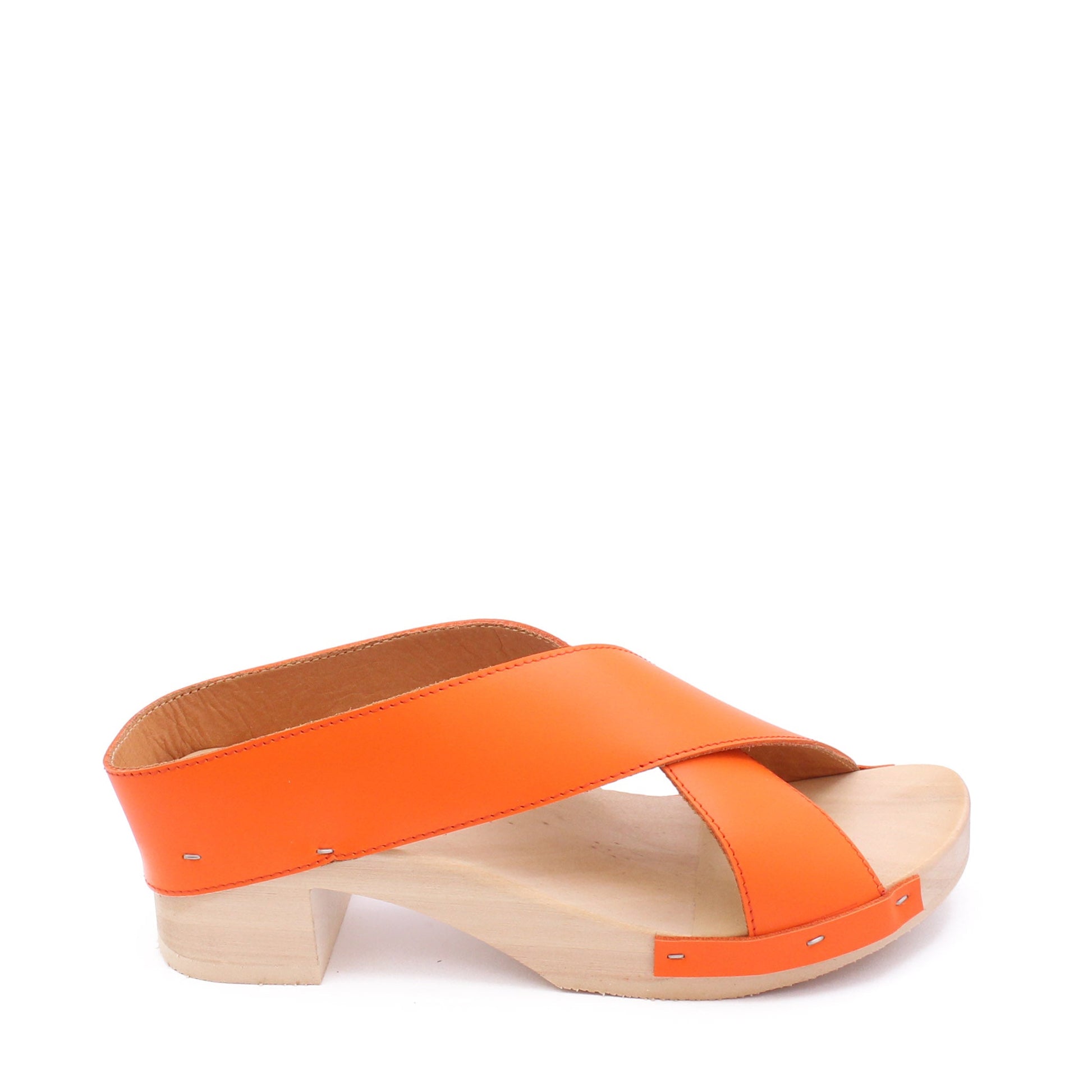 rosamosa rocco japanese x-form orange leather natural wooden clog